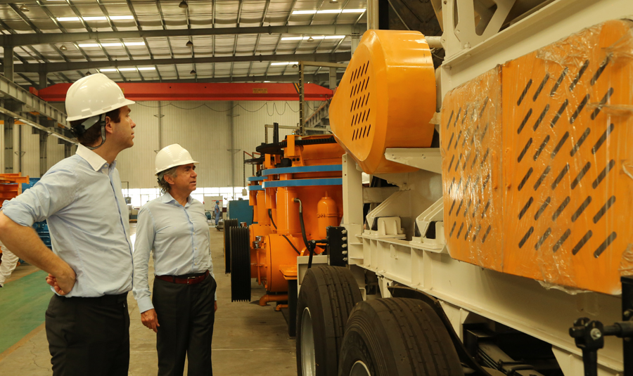 德国SK集团董事长莅临天博股份出席合资公司董事会