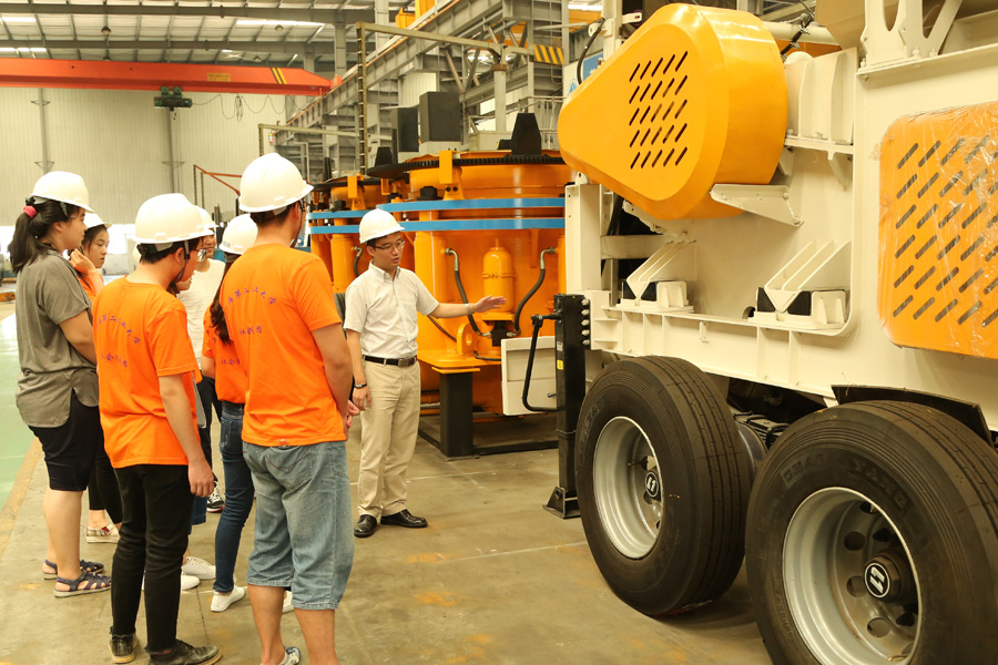 上海第二工业大学研究生社会实践团就建筑垃圾资源化课题到天博股份参观学习