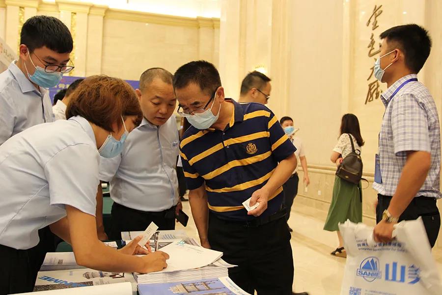 ۽ɰʯ ۽첩Ϻ첩ɷϳаĵ߽ȫɰʯҵƼԲĻ