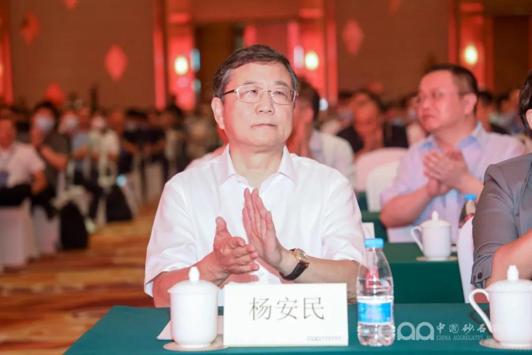 Ϻ첩ɷЯȽպװڰ˽ȫɰʯҵƼ