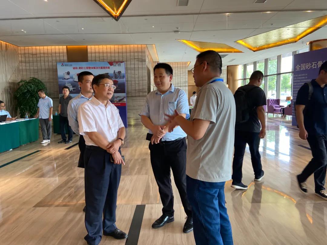 Ϻ첩ɷЯȽպװڰ˽ȫɰʯҵƼ